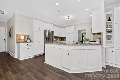 6128 Lake Providence Lane, Charlotte, NC 28277 - Photo 19