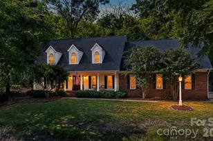 6128 Lake Providence Ln, Charlotte, NC 28277 - Photo 3