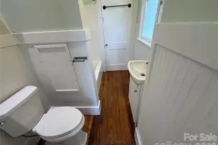 200 Courtland Pl, Asheville, NC 28801 - Photo 13