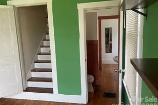 200 Courtland Pl, Asheville, NC 28801 - Photo 15