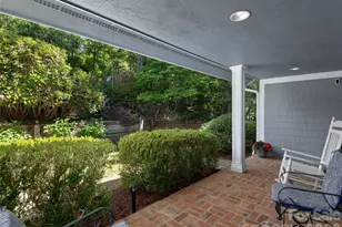177 SkyView Cir, Asheville, NC 28804 - Photo 3