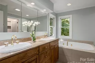 177 SkyView Cir, Asheville, NC 28804 - Photo 25