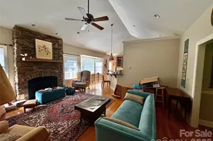 502 Pace Rd, Hendersonville, NC 28792 - Photo 5