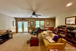 502 Pace Rd, Hendersonville, NC 28792 - Photo 25