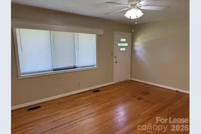 411 E K Street, Newton, NC 28658 - Photo 3
