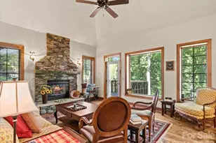 81 Creekside Wy, Burnsville, NC 28714 - Photo 3