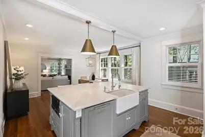 616 E Tremont Avenue, Charlotte, NC 28203 - Photo 15