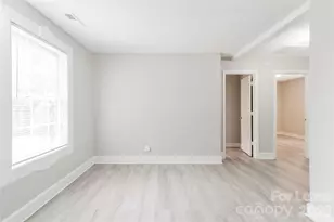 2517 Hemphill St, Charlotte, NC 28208 - Photo 5