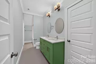416 W Park Ave, Charlotte, NC 28203 - Photo 39