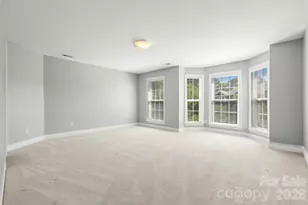 7810 Springs Village Ln, Charlotte, NC 28226 - Photo 29