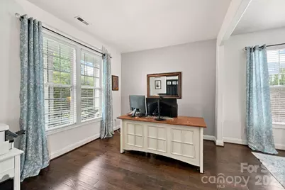 1913 Wilburn Park Lane NW, Charlotte, NC 28269 - Photo 15