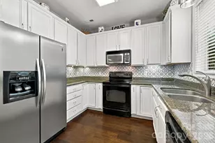 1913 Wilburn Park Ln NW, Charlotte, NC 28269 - Photo 11