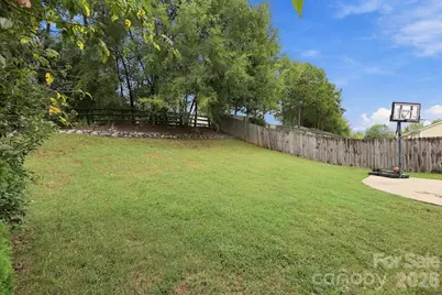 1913 Wilburn Park Lane NW, Charlotte, NC 28269 - Photo 25