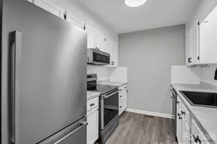 117 Drexel Rd, Hendersonville, NC 28739 - Photo 13