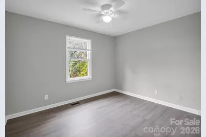 117 Drexel Road, Hendersonville, NC 28739 - Photo 23