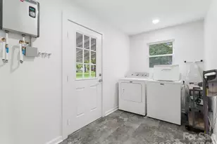 105 Robinson Ave, Brevard, NC 28712 - Photo 31