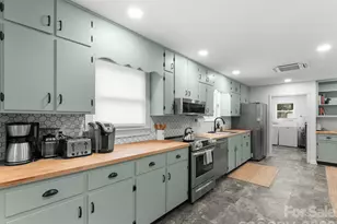 105 Robinson Ave, Brevard, NC 28712 - Photo 11