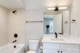 1022 Margaret Brown St, Charlotte, NC 28202 - Photo 25