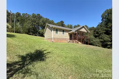 670 Mount Pleasant Road W, Mount Pleasant, NC 28124 - Photo 1