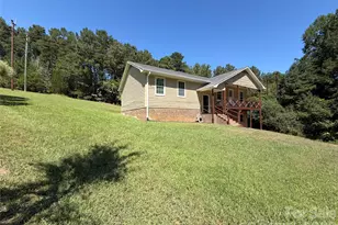 670 Mt Pleasant Rd W, Mount Pleasant, NC 28124 - Photo 1
