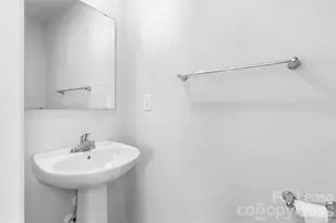 1134 Canando St, Charlotte, NC 28214 - Photo 17