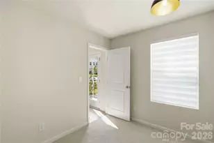 2014 Silver Crk Rd, Charlotte, NC 28214 - Photo 11