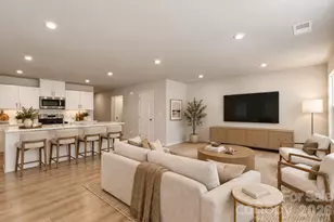 2014 Silver Crk Rd, Charlotte, NC 28214 - Photo 7