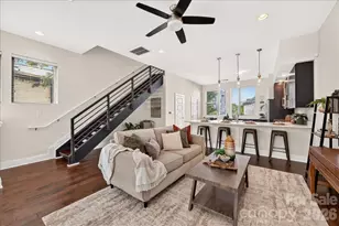 2010 Hawkins St, Charlotte, NC 28203 - Photo 3