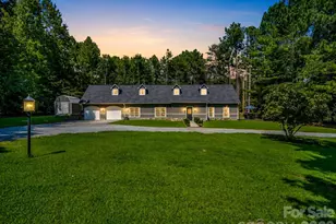 3860 Landrum Rd, Columbus, NC 28722 - Photo 1