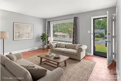 7033 Starvalley Drive, Charlotte, NC 28210 - Photo 5