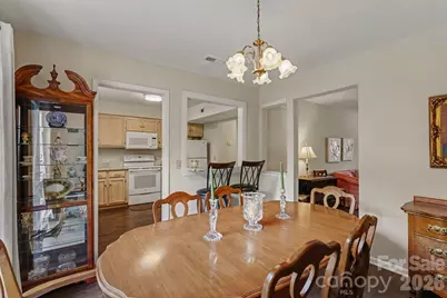 3272 Heathstead Place, Charlotte, NC 28210 - Photo 11