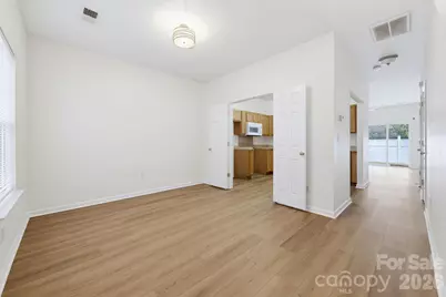 2176 Winthrop Chase Drive, Charlotte, NC 28212 - Photo 5