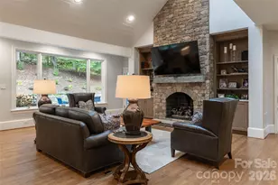 4 Cedar Hill Dr, Asheville, NC 28803 - Photo 15