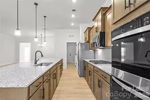 7565 Bainbridge Rd, Sherrills Ford, NC 28673 - Photo 13