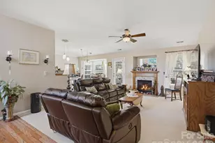 526 Kenbridge Ln, Rock Hill, SC 29732 - Photo 9