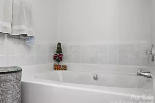 526 Kenbridge Ln, Rock Hill, SC 29732 - Photo 33
