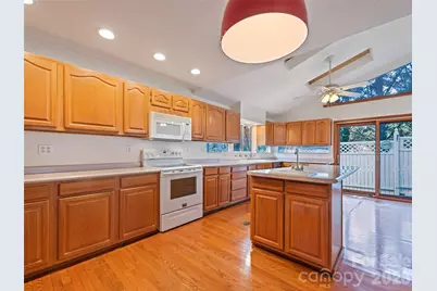 11 Crestwood Lane, Candler, NC 28715 - Photo 19