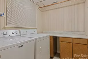 11 Crestwood Ln, Candler, NC 28715 - Photo 35