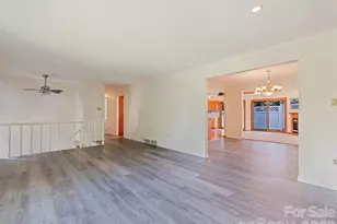 11 Crestwood Ln, Candler, NC 28715 - Photo 11