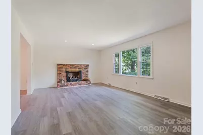 11 Crestwood Lane, Candler, NC 28715 - Photo 9