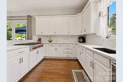 15034 Jockeys Ridge Drive, Charlotte, NC 28277 - Photo 19