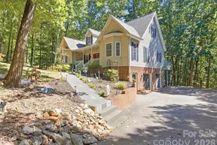 28 Gentlewood Trl, Candler, NC 28715 - Photo 3