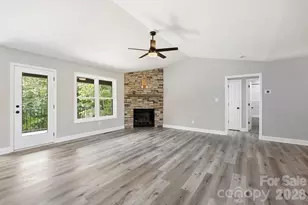 6097 Tinsley Ct, Sherrills Ford, NC 28673 - Photo 19