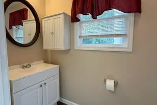 151 25th Ave NW, Hickory, NC 28601 - Photo 9