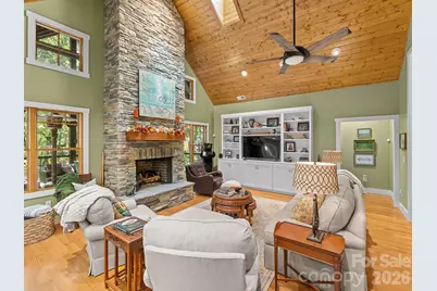 359 New Castle Road, Brevard, NC 28712 - Photo 17