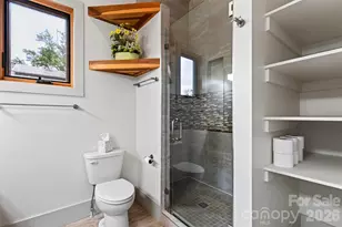 18 Sulphur Springs Rd, Asheville, NC 28806 - Photo 23