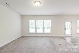 1043 Kalli Dr, Matthews, NC 28104 - Photo 9