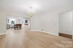 914 Springdale Ln, Gastonia, NC 28052 - Photo 5