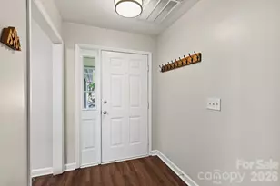 13820 Portpatrick Ln, Matthews, NC 28105 - Photo 5