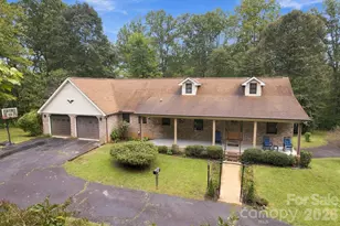 1079 Dupont Rd, Hendersonville, NC 28739 - Photo 41